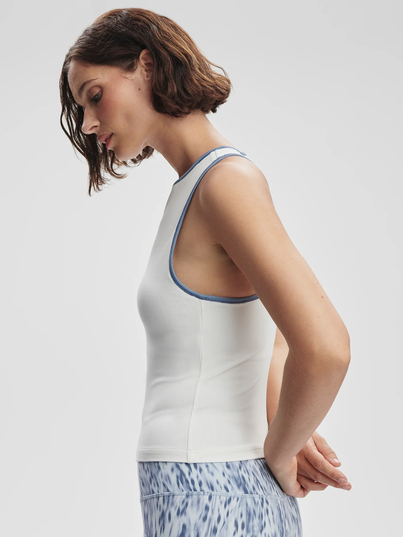 Agneta Performance Tank - Image 3