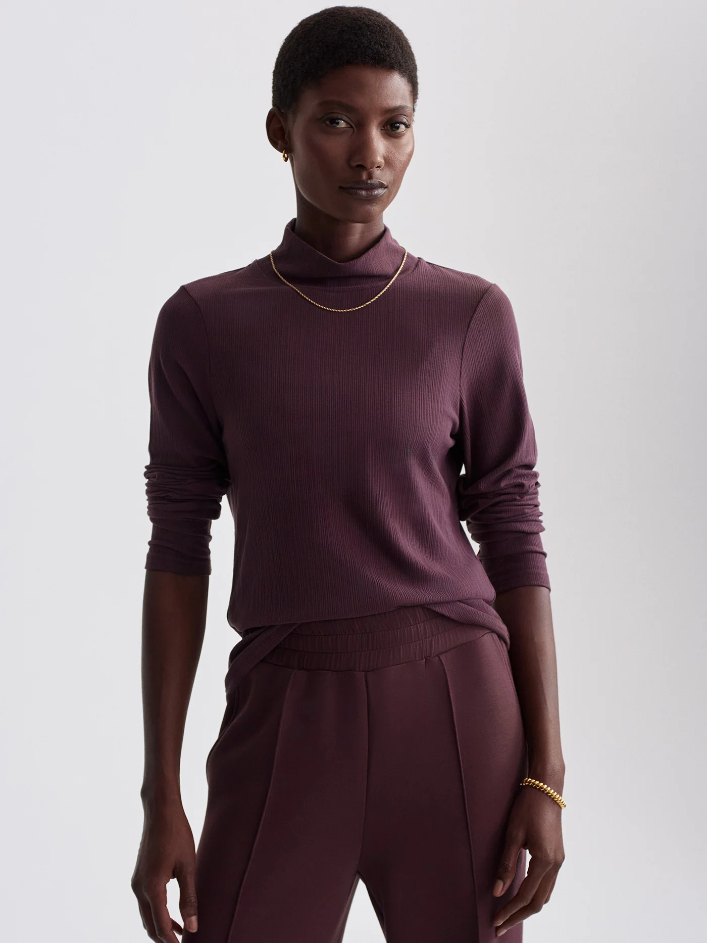 Astrid Fitted Long Sleeve Tee - Image 11