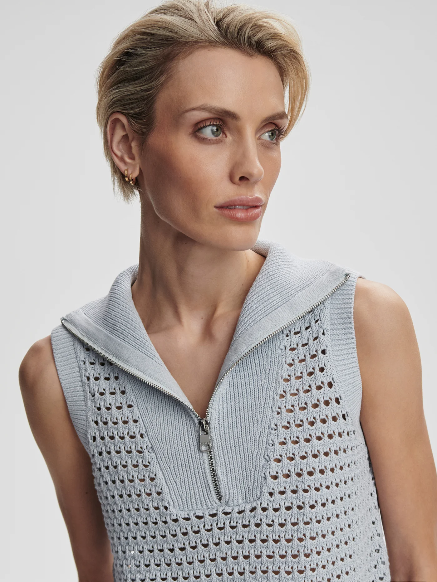 Bains Half Zip Tank - Image 16