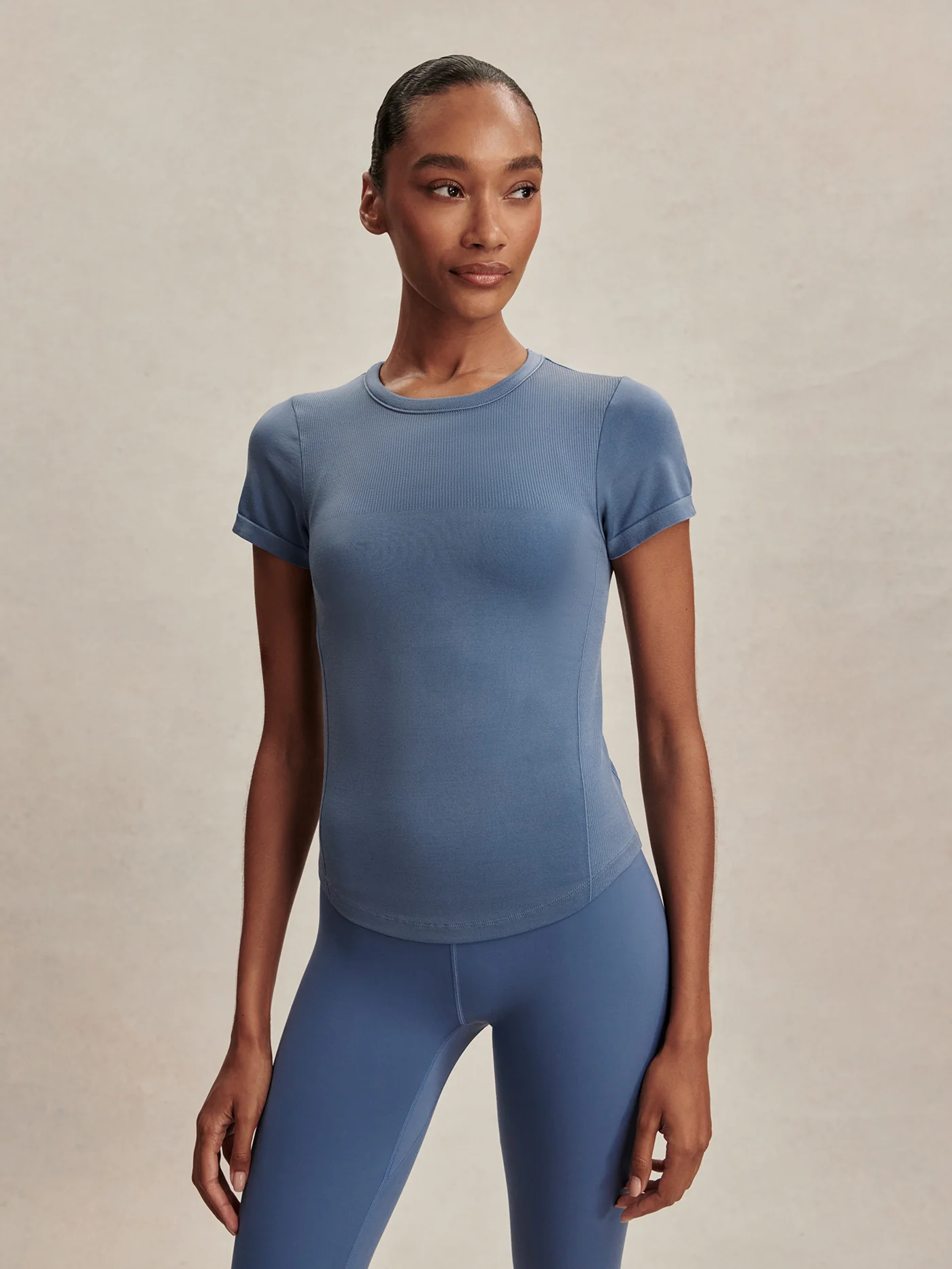Casper Seamless Tee - Image 16