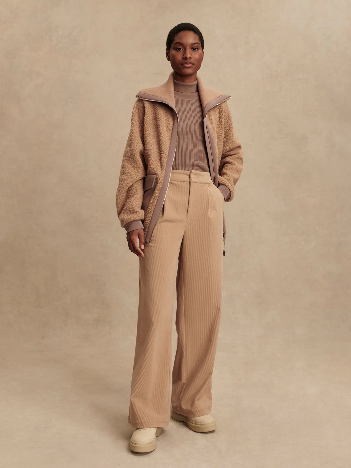 Eleanor Patch Pocket Fleece - Image 12