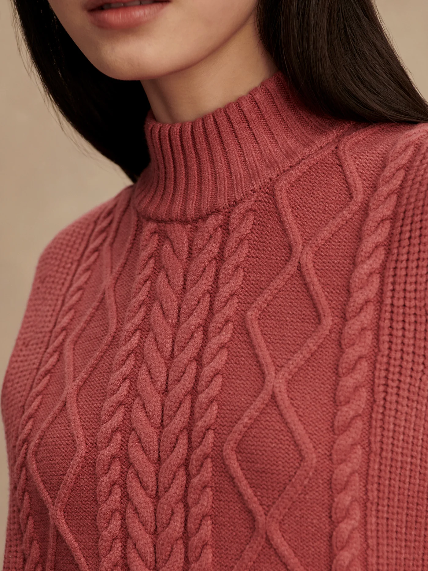 Joilette Roll Neck Vest - Image 19