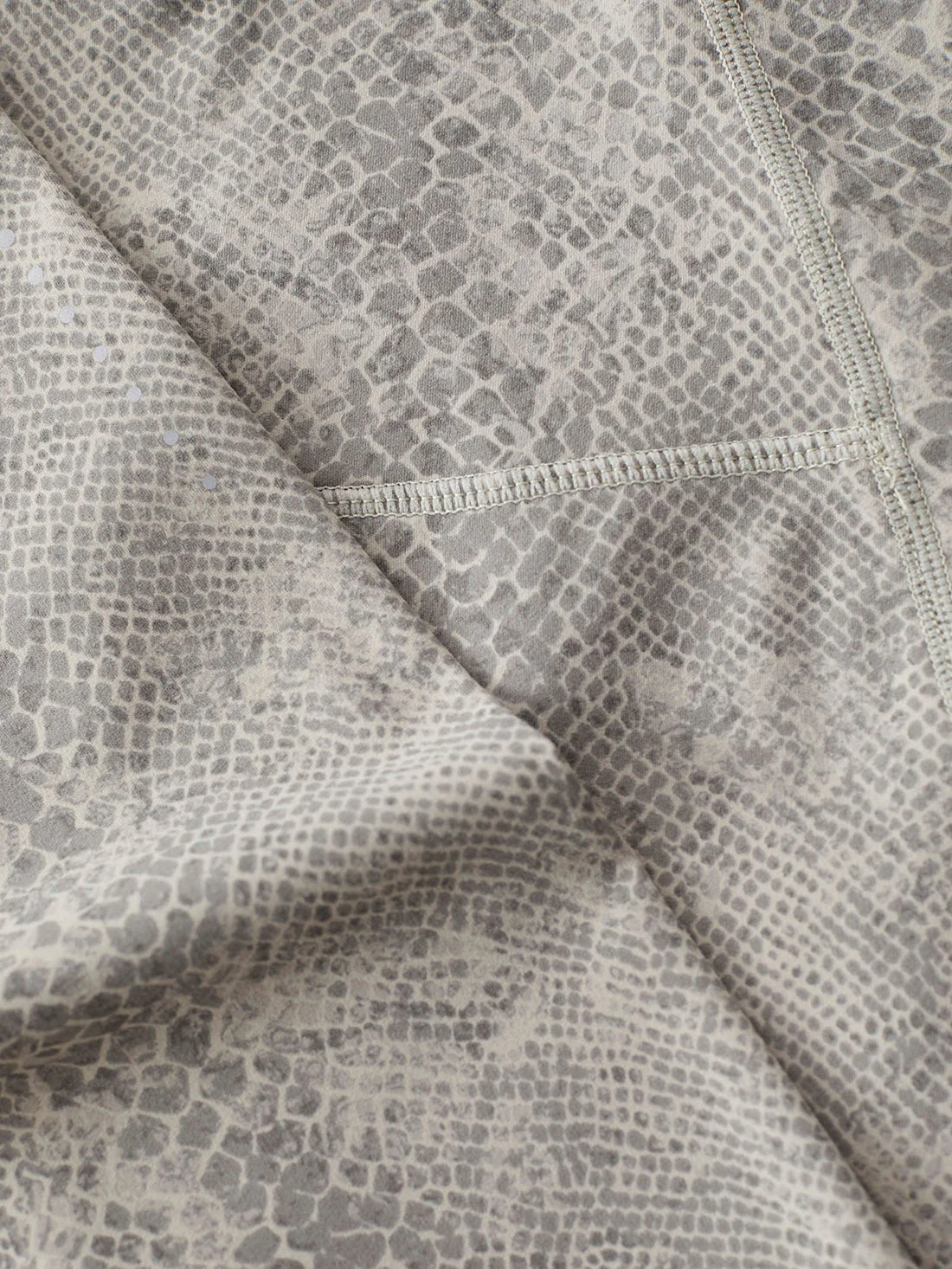 Let's Go Night Running 25 - Image 14