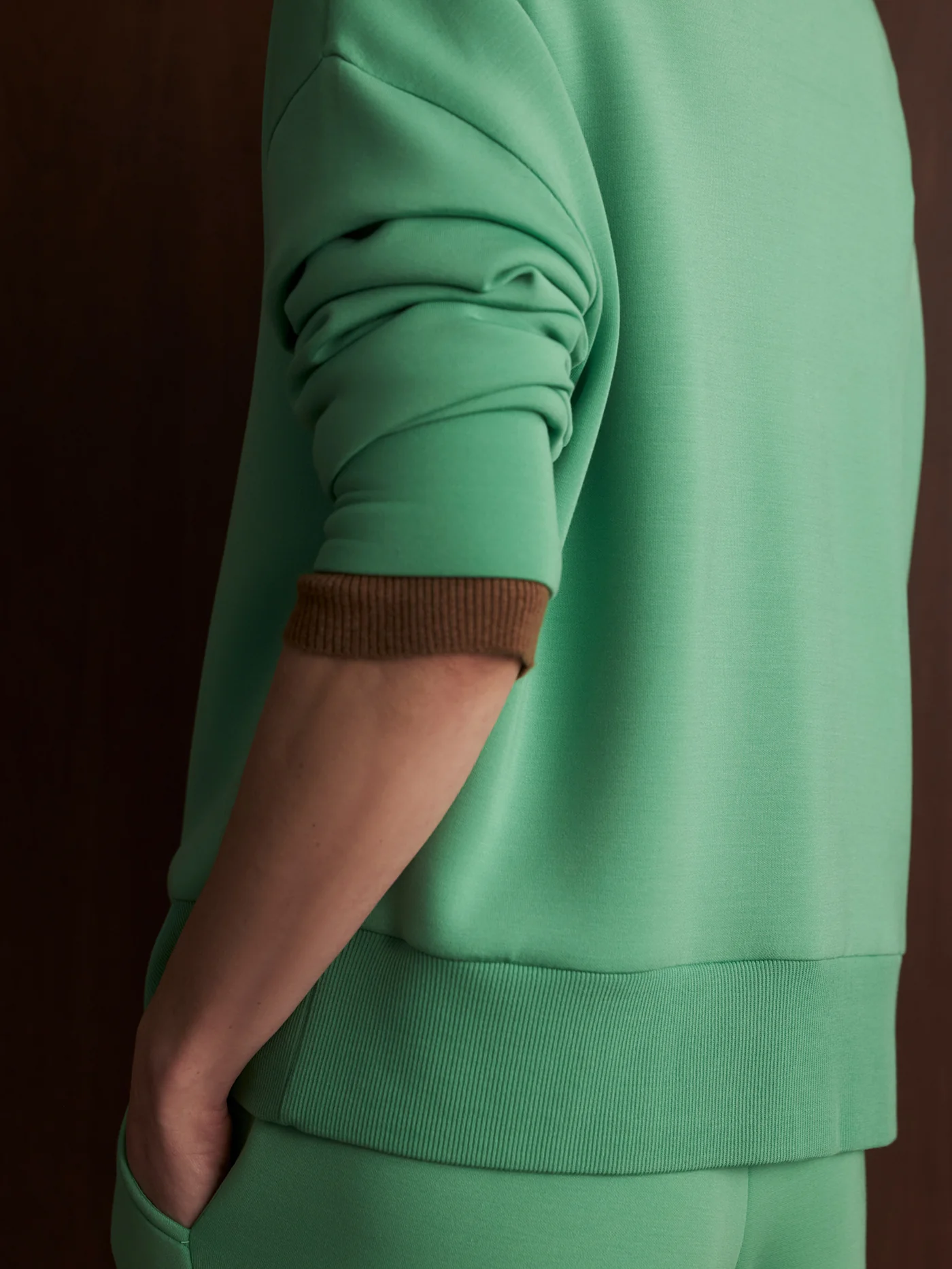 Mavis Mock Neck Sweat - Image 12