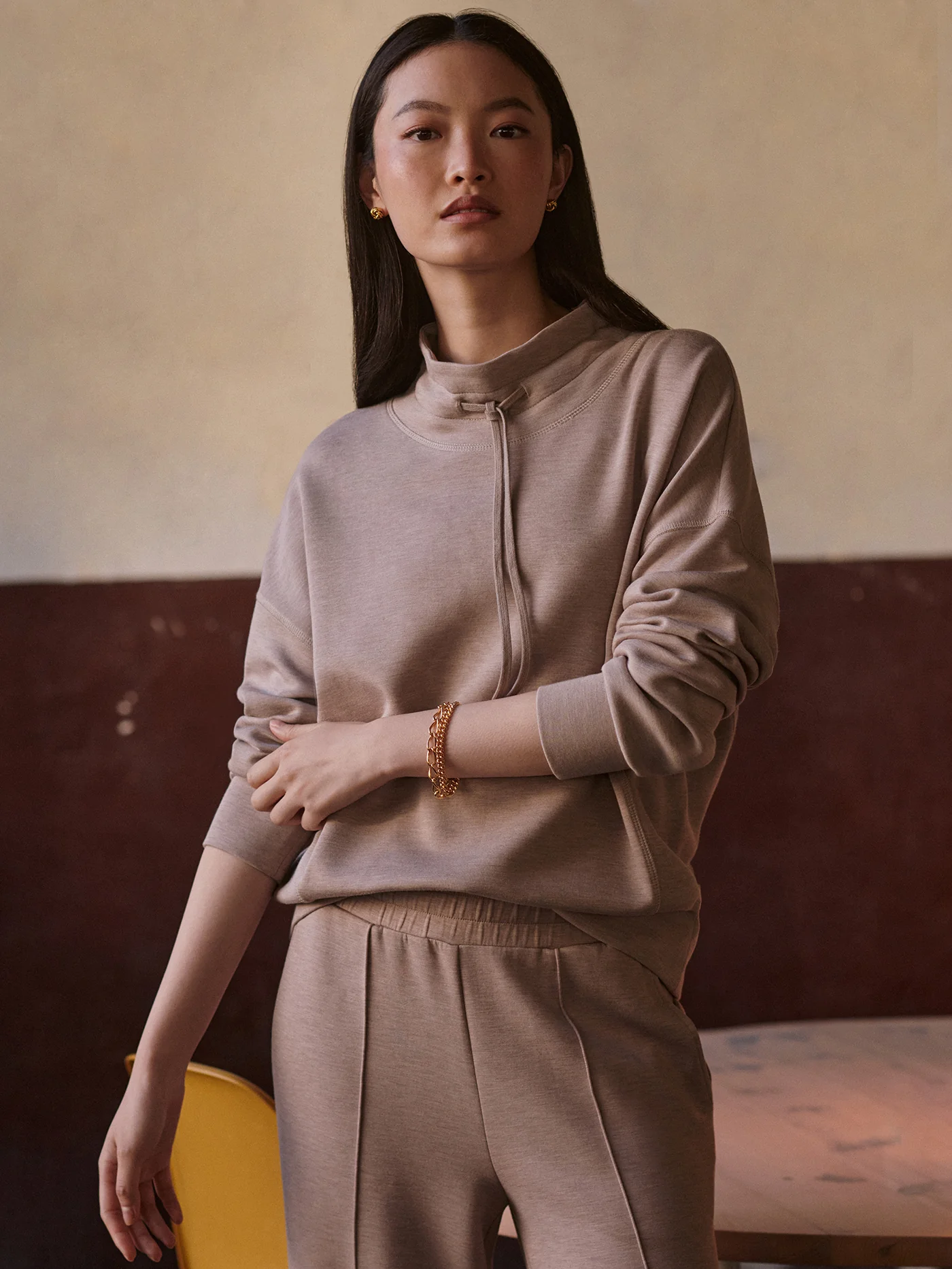 Oakdale Sweat - Image 9