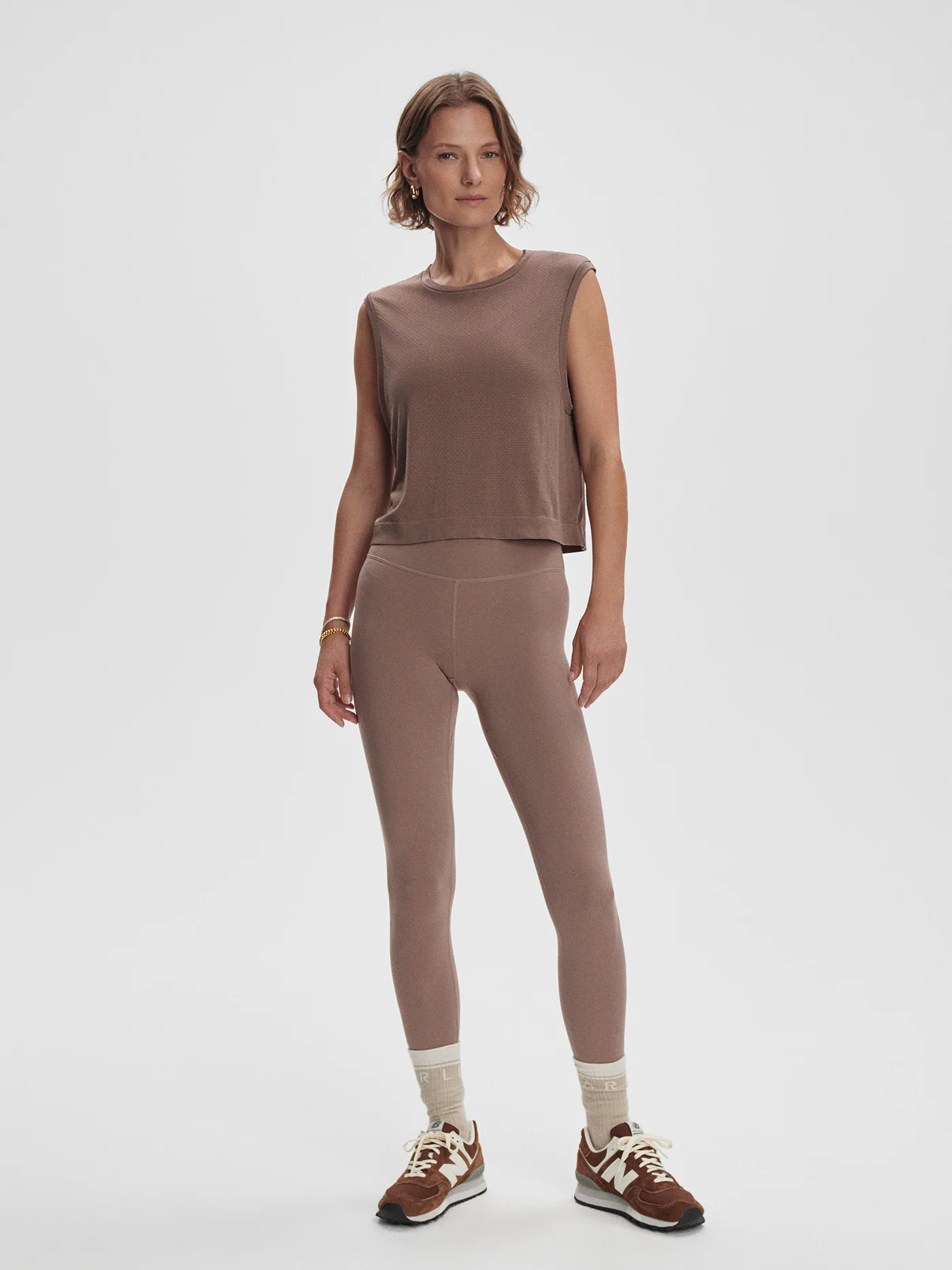 Page Seamless Crop Tank - Image 34