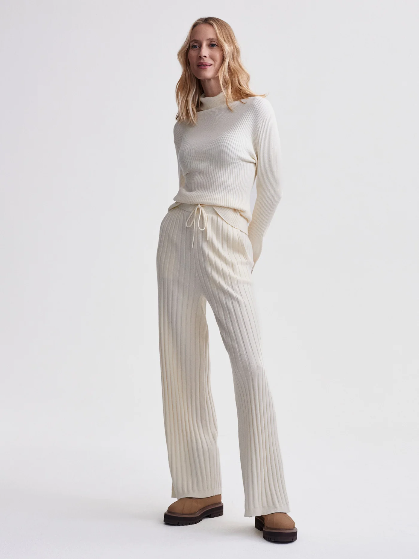 Simeon Wide Rib Knit Trouser - Image 7