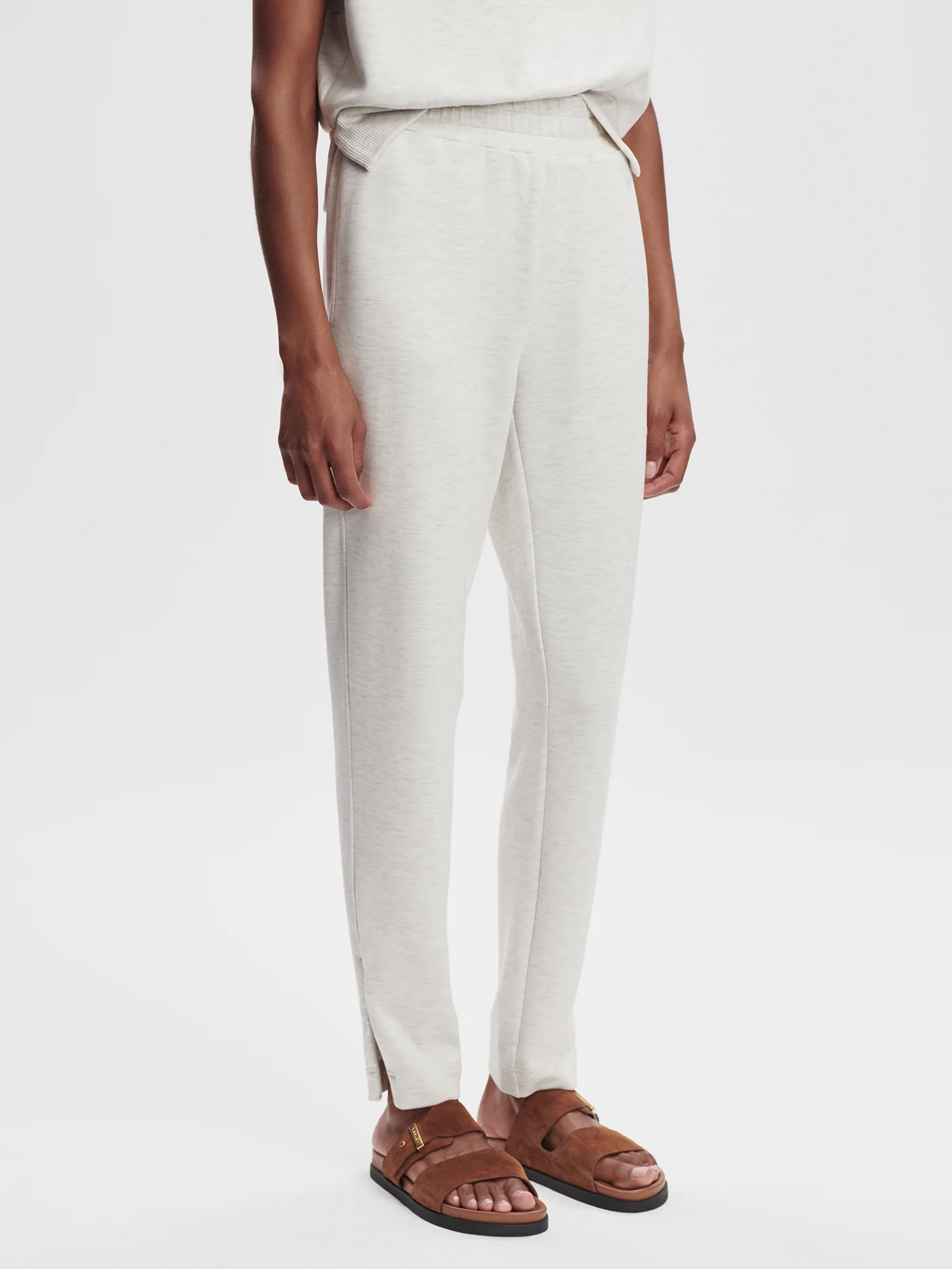 The Slim Zip Hem Pant 29.5 - Image 13